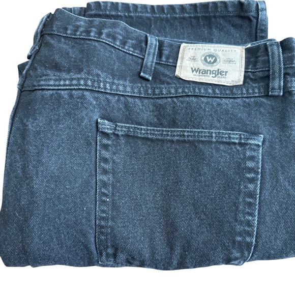 Wrangler Other - Wrangler Mens Jeans 46x29 Regular Fit Dark Wash Denim‎ Cotton